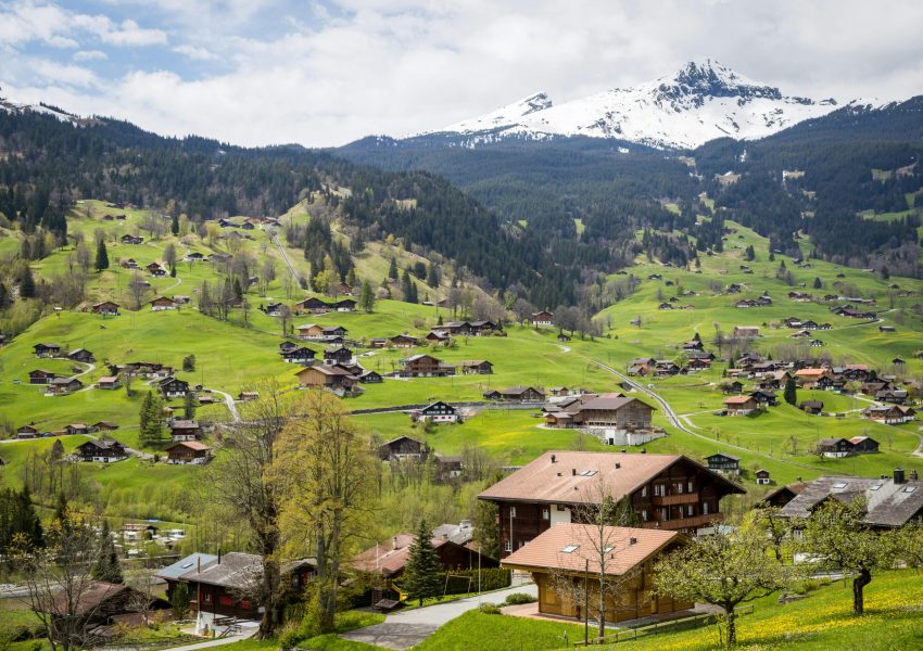 Amazing Places to visit in switzerland