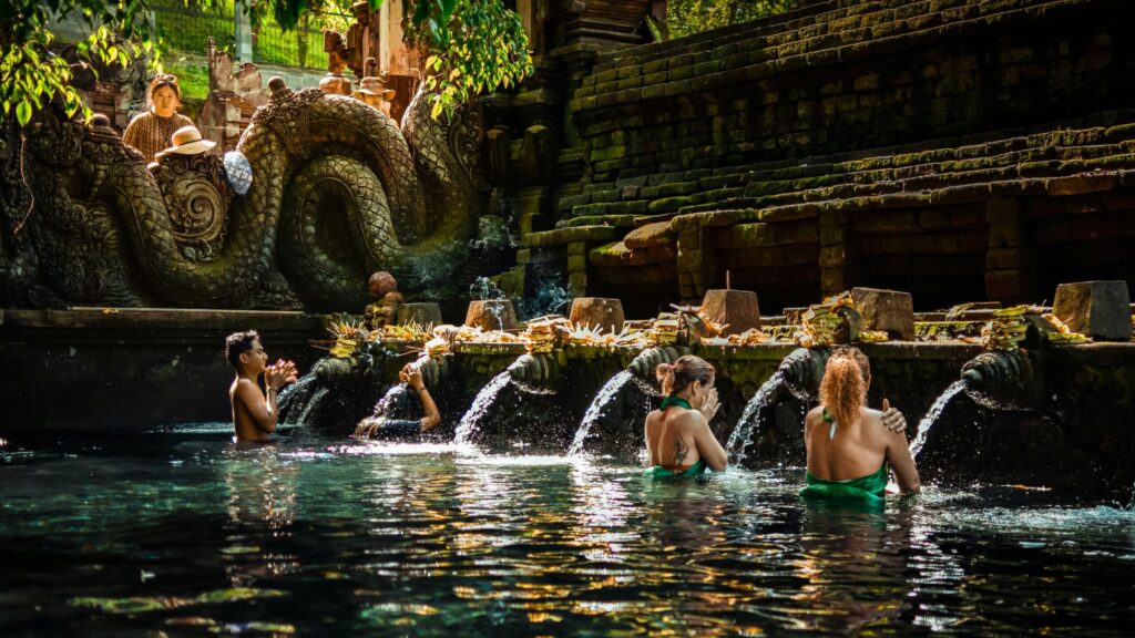 Tirta empul temple bali