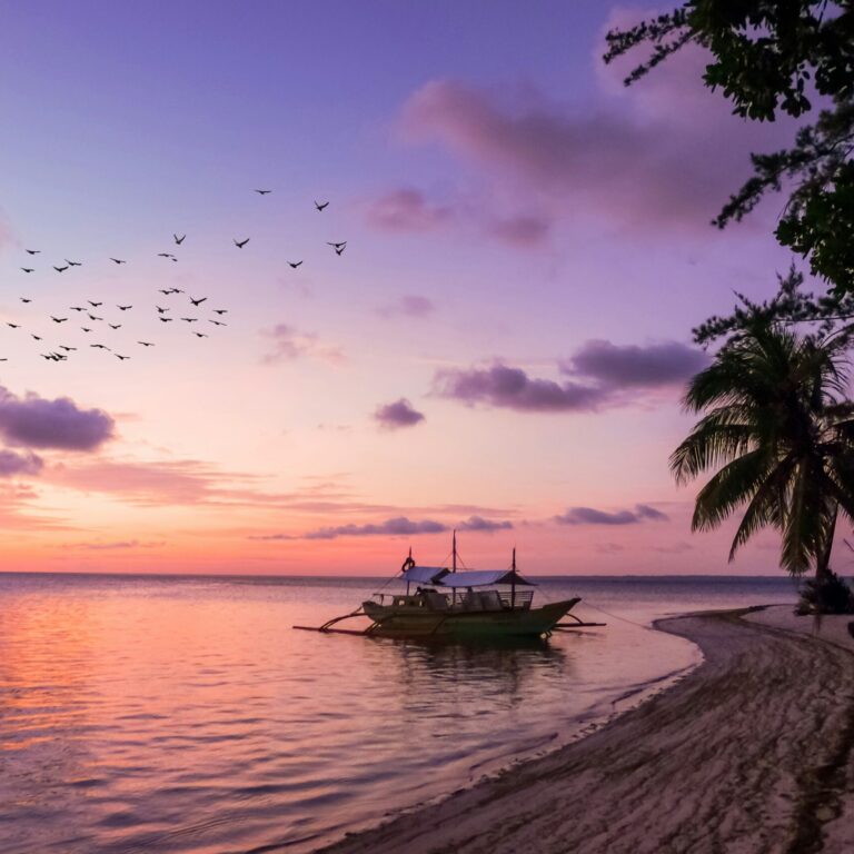 Amazing islands to visit in Philippines