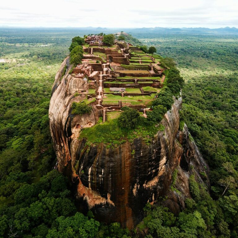 Amazing places to visit in Sri Lanka