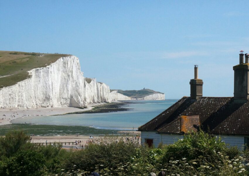 Scenic Winter Walks Around the UK