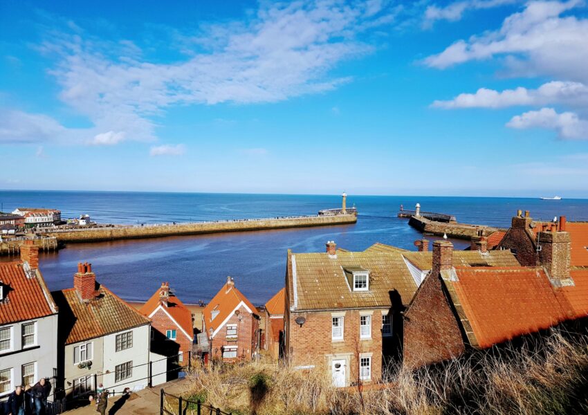 whitby Amazing coastal village in UK
